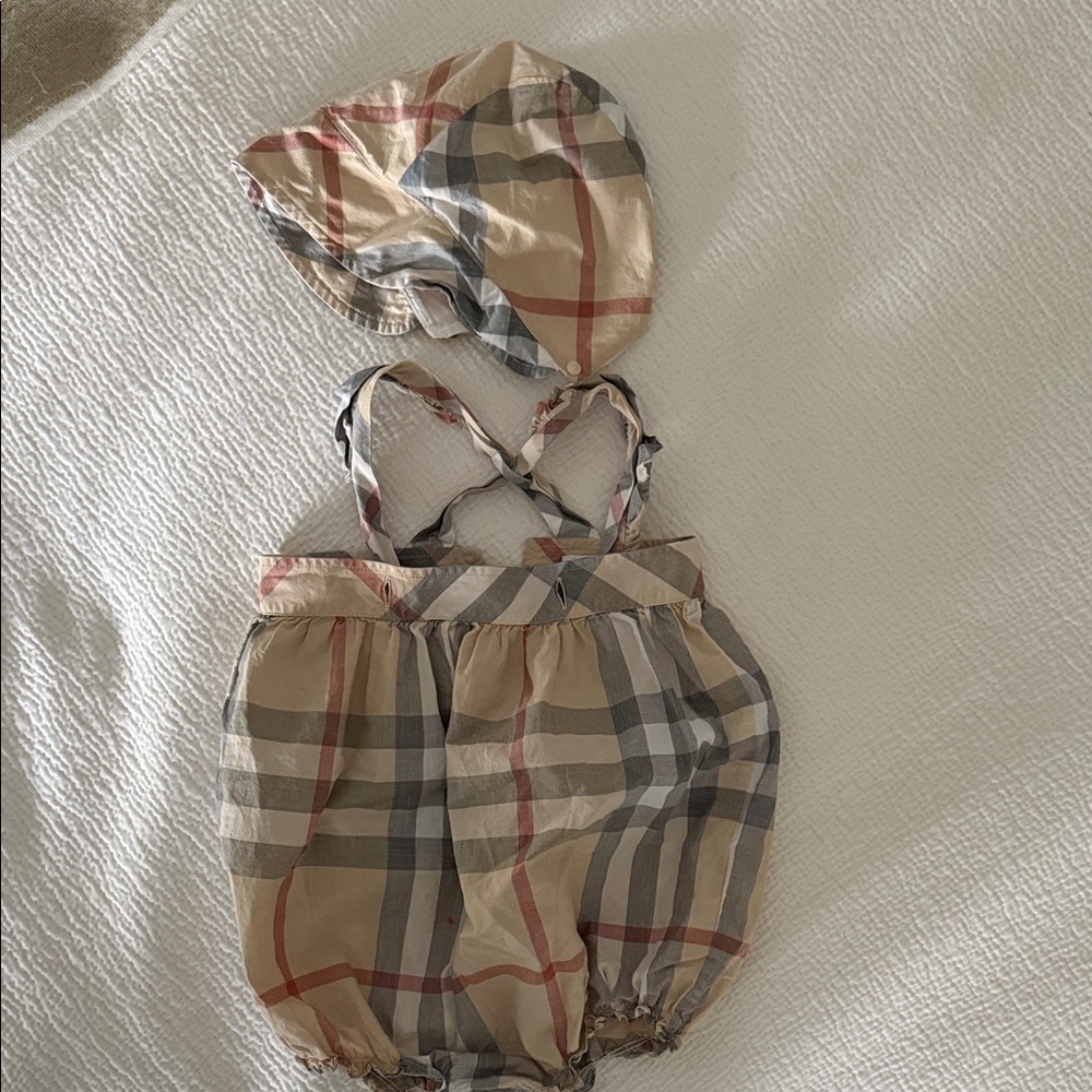 Burberry Baby Romper and Hat Set